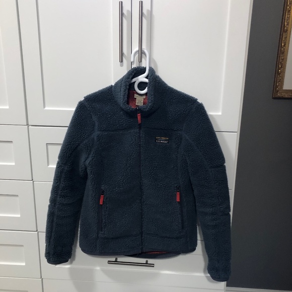 LL Bean Fleece Jacket - Picture 1 of 10